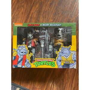 NECA‎ Teenage Mutant Ninja Turtles Super Bebop Mighty Rocksteady Figures